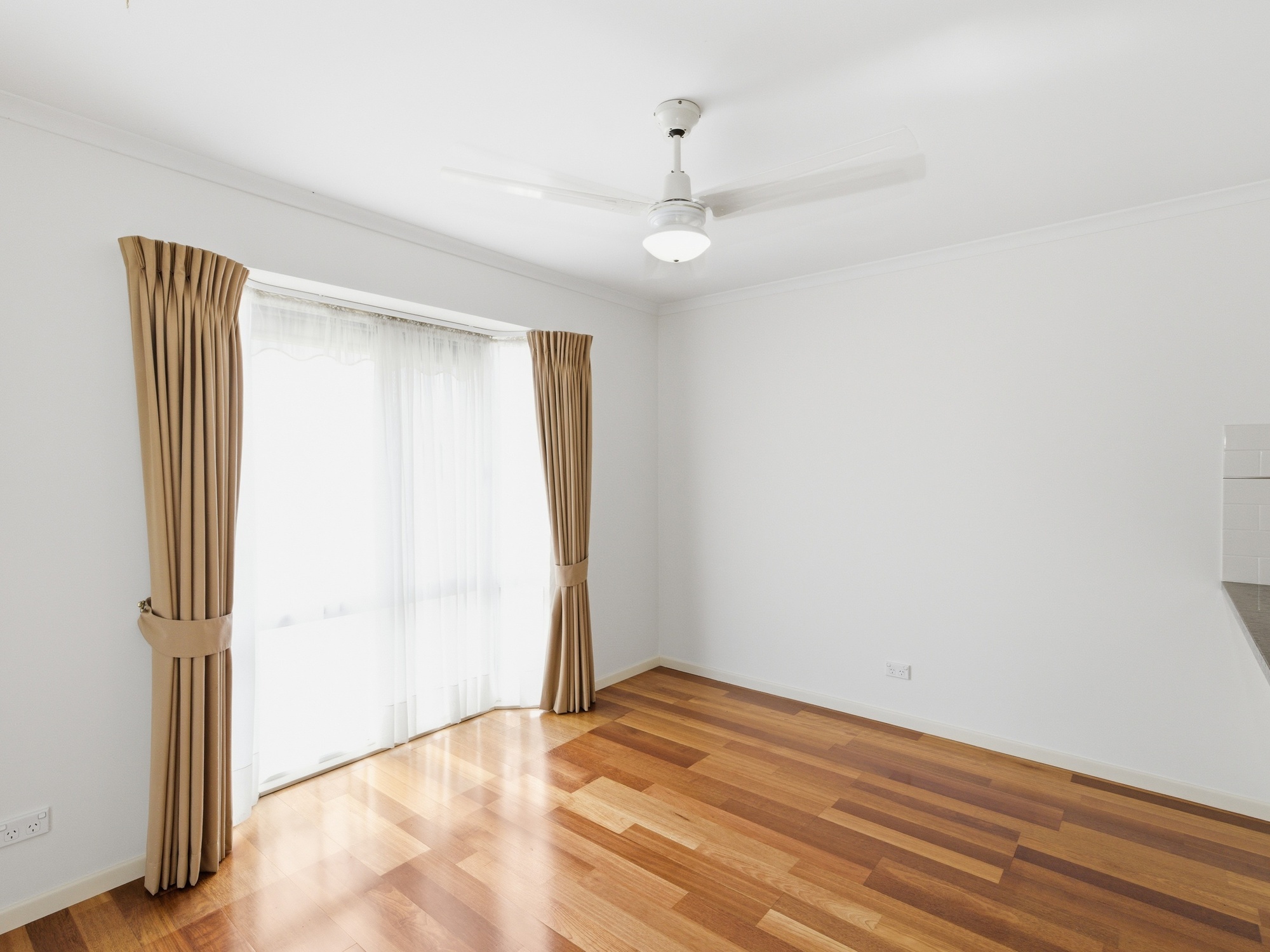 003 Open2view ID1001720 132 48 80 Settlement Road