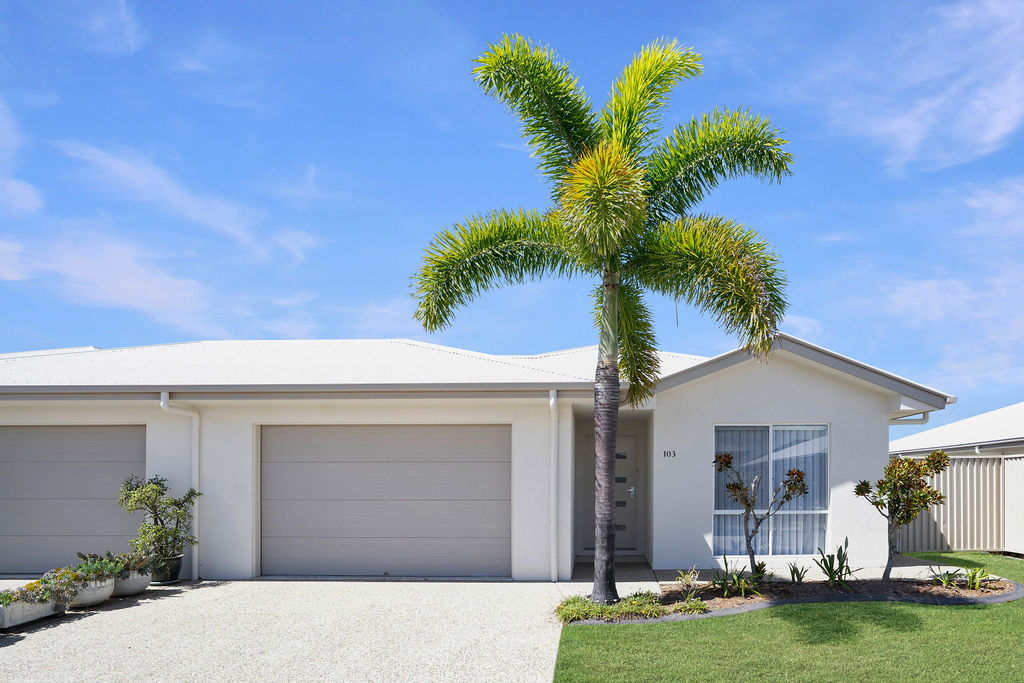 103 1 Louise lawrence