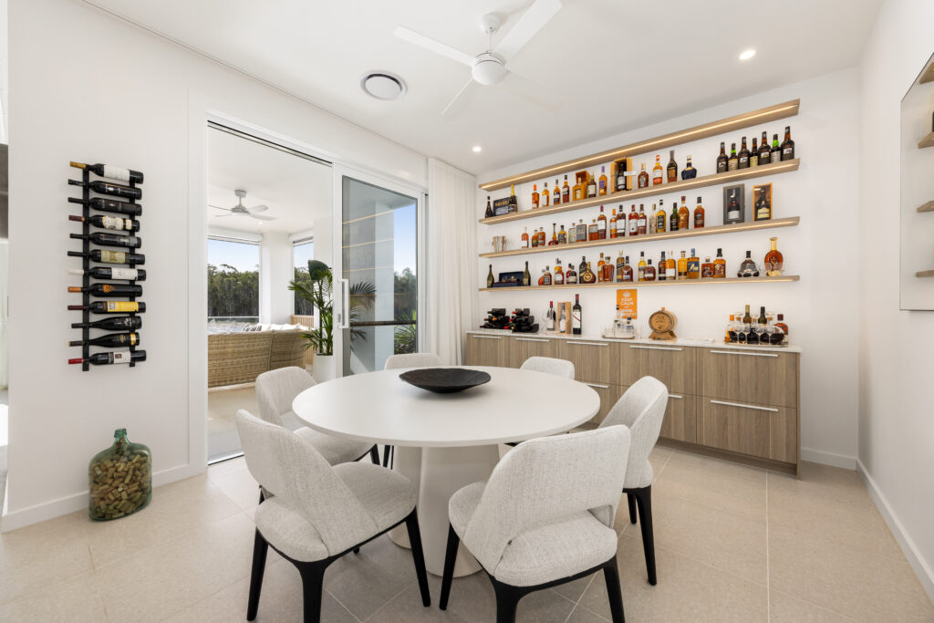 12 La Quinta Blvd 141 22 Dining Rm Anna Edwards