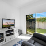 Beachmere Bay 14 Image 3