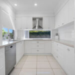 Beachmere Bay 14 Image 9