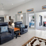Beachmere Bay 210 Image 5