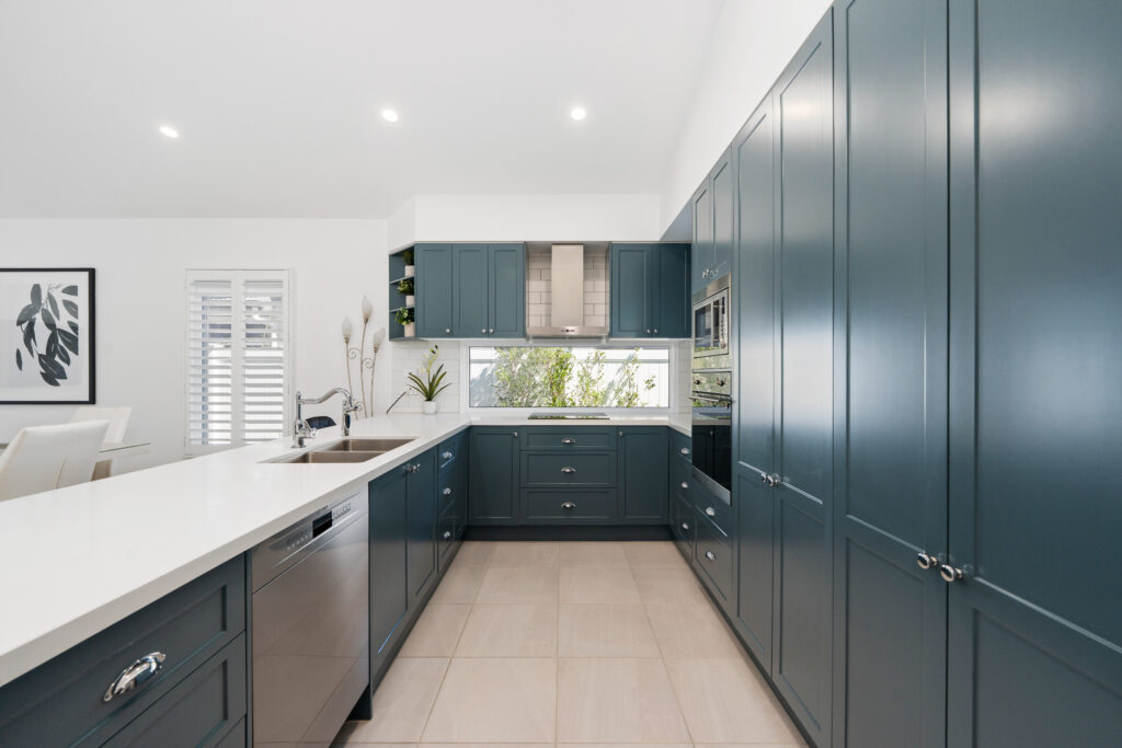 Beachmere Bay 279 Image 11