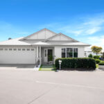 Beachmere Bay 34 Image 1