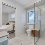 Beachmere Bay 70 Image 12