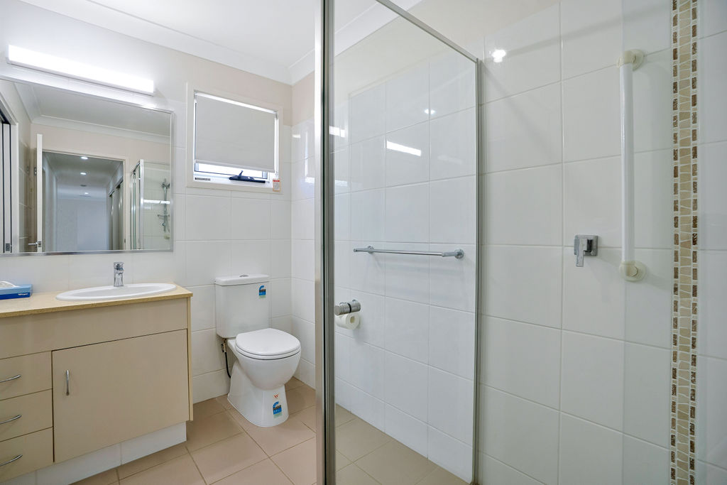 Beachmere Sands 57 Image 12