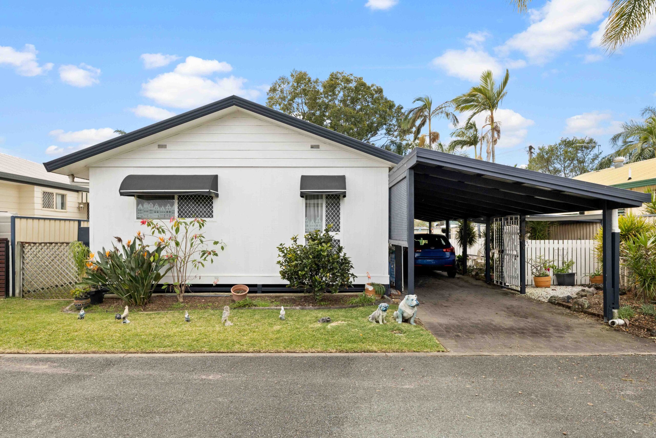 Bethania 11 Royal Drive Image 1
