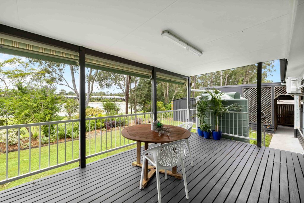 Bethania 18 Lake Court Image 3