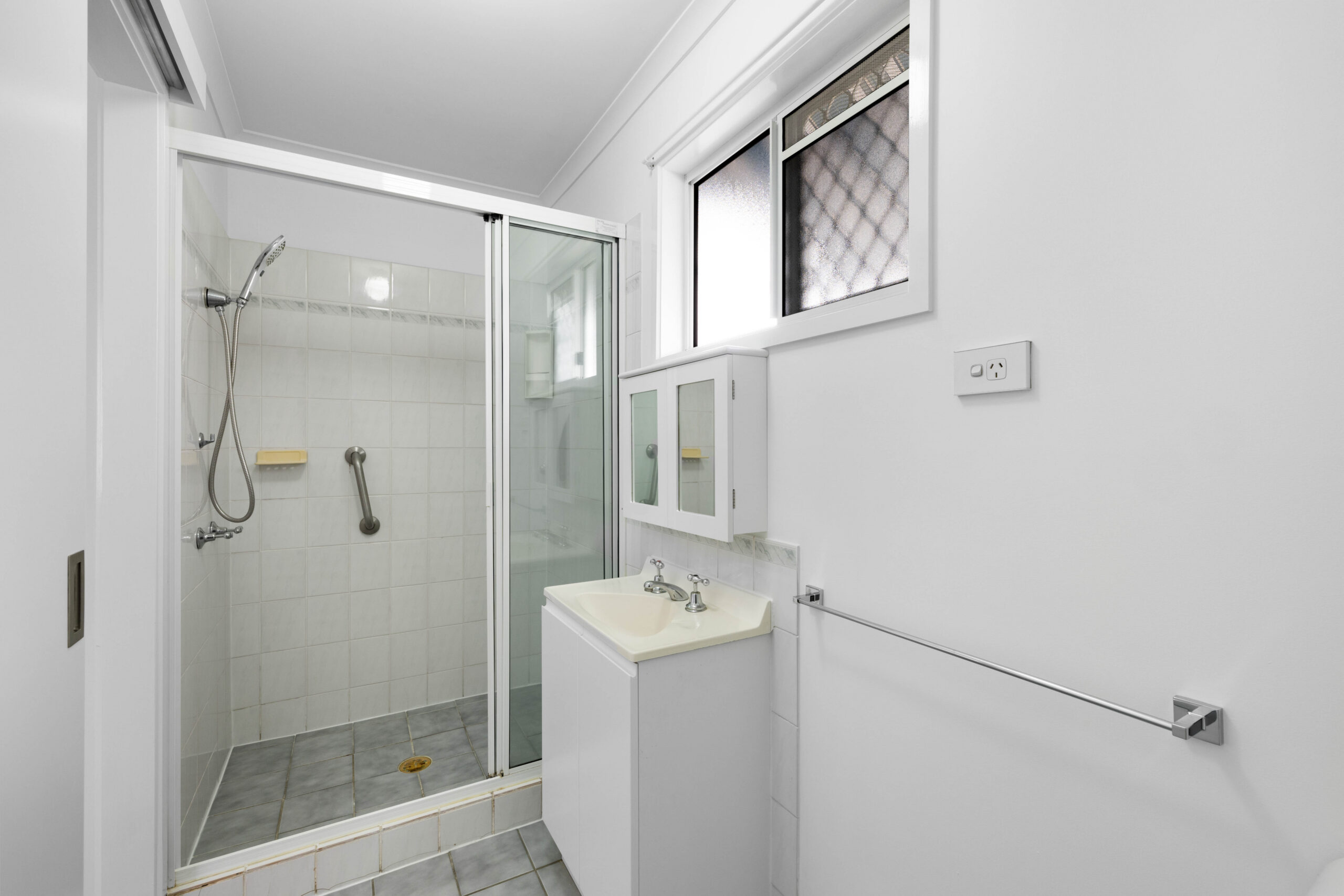 Bethania 20 Rustic Court Image 7