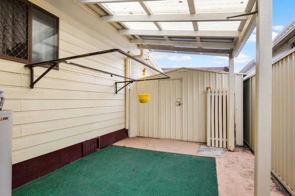 Bethania 24 Rustic Court Image 11