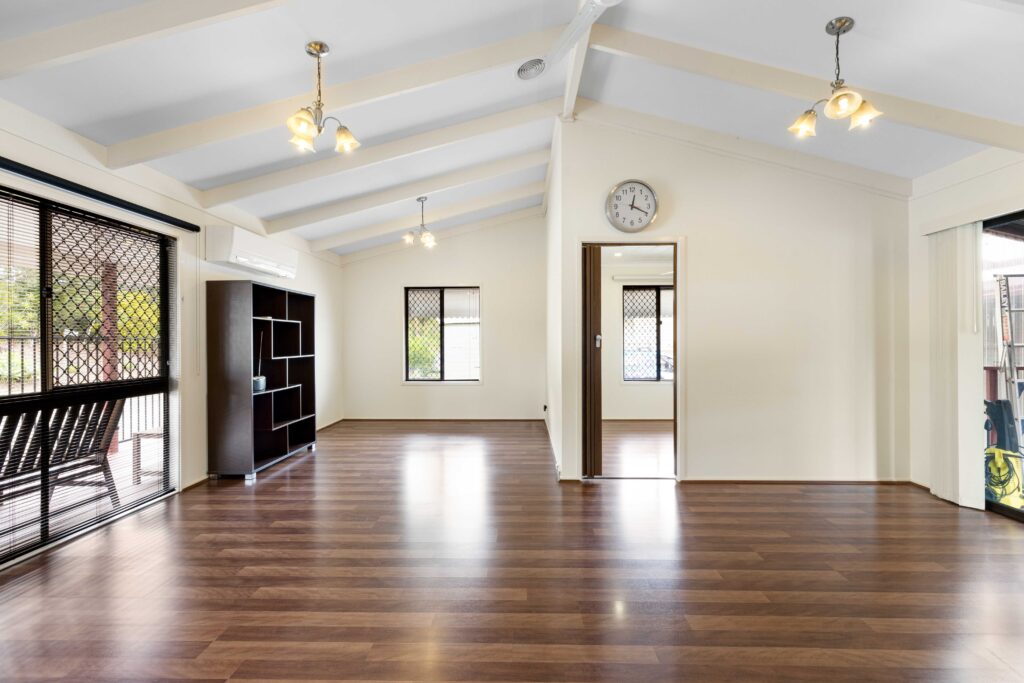 Bethania 27 Cedar Court Image 2