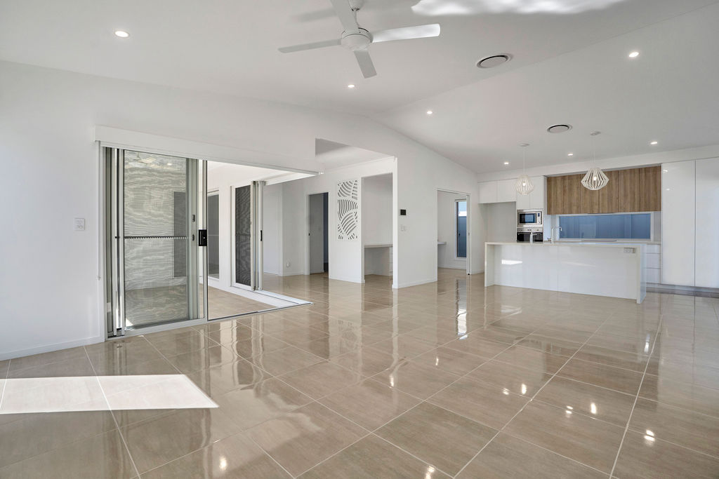 Caloundra Cay 146 Image 3
