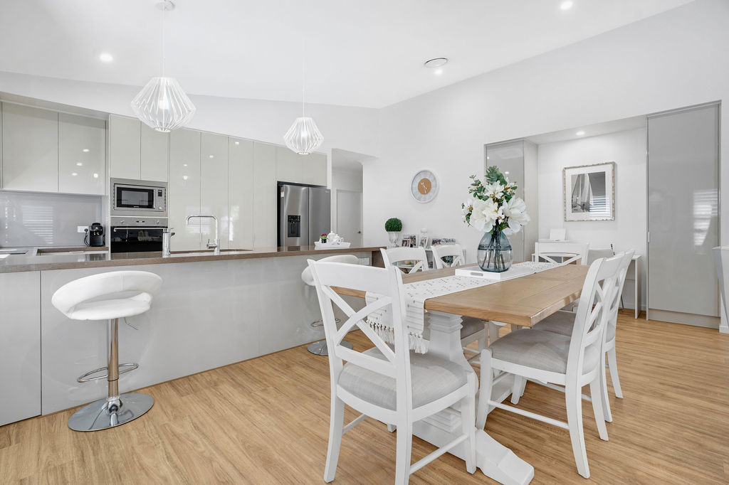 Caloundra Cay 255 Image 13