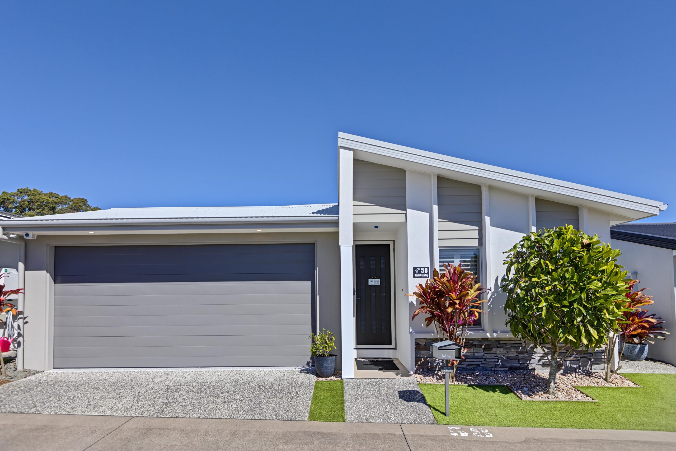 Caloundra Cay 58 Image 1