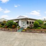 Carindale 100 Image 1