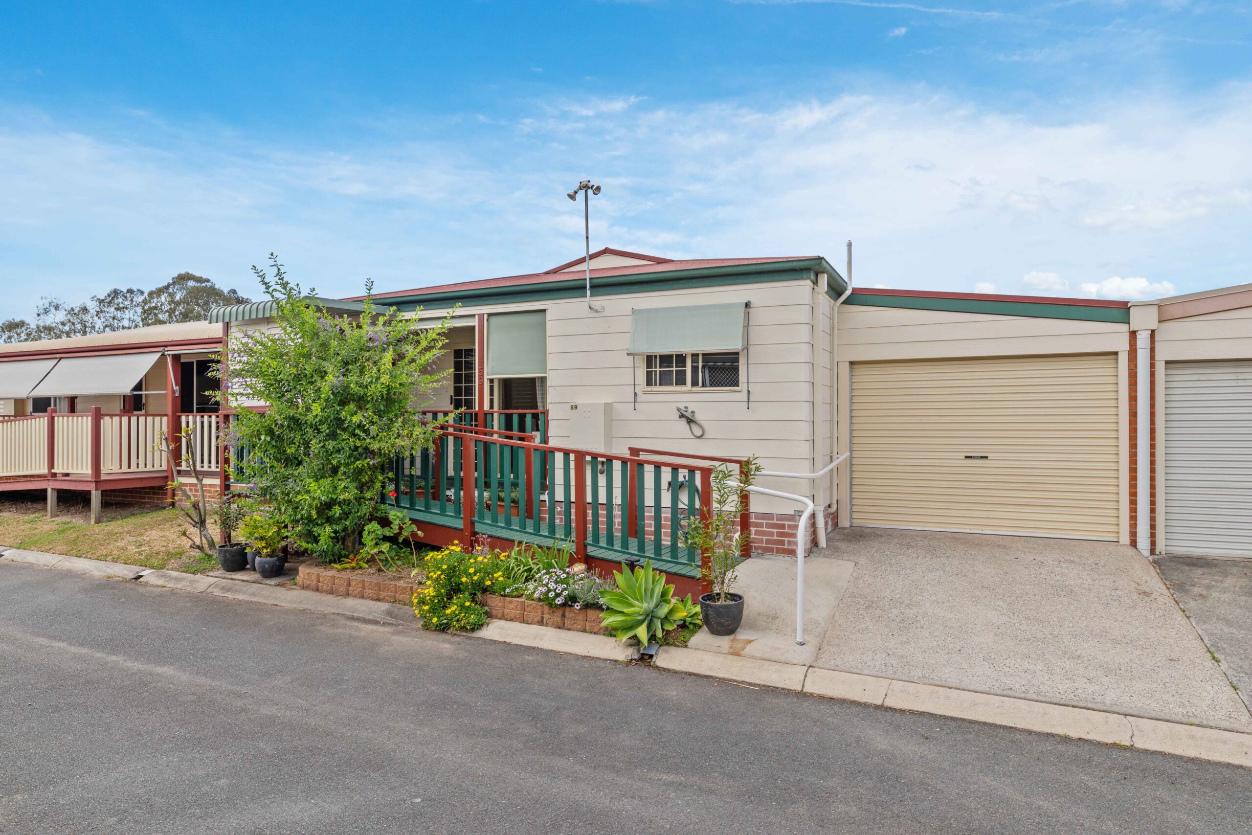 Carindale 59 Image 1