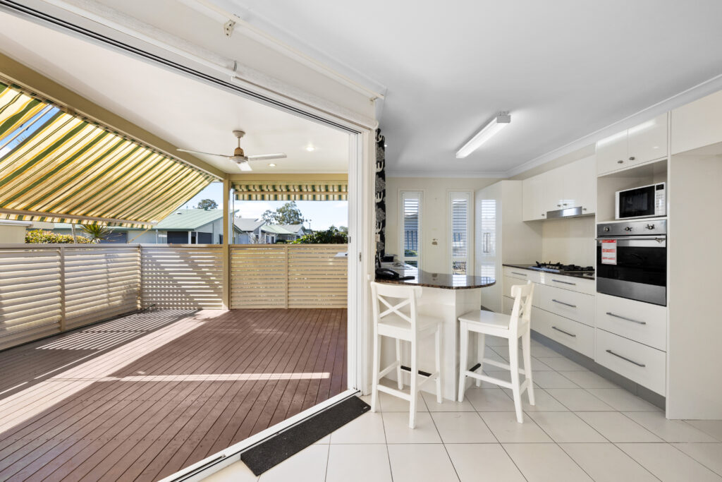 Eagleby Heights 124 Image 4