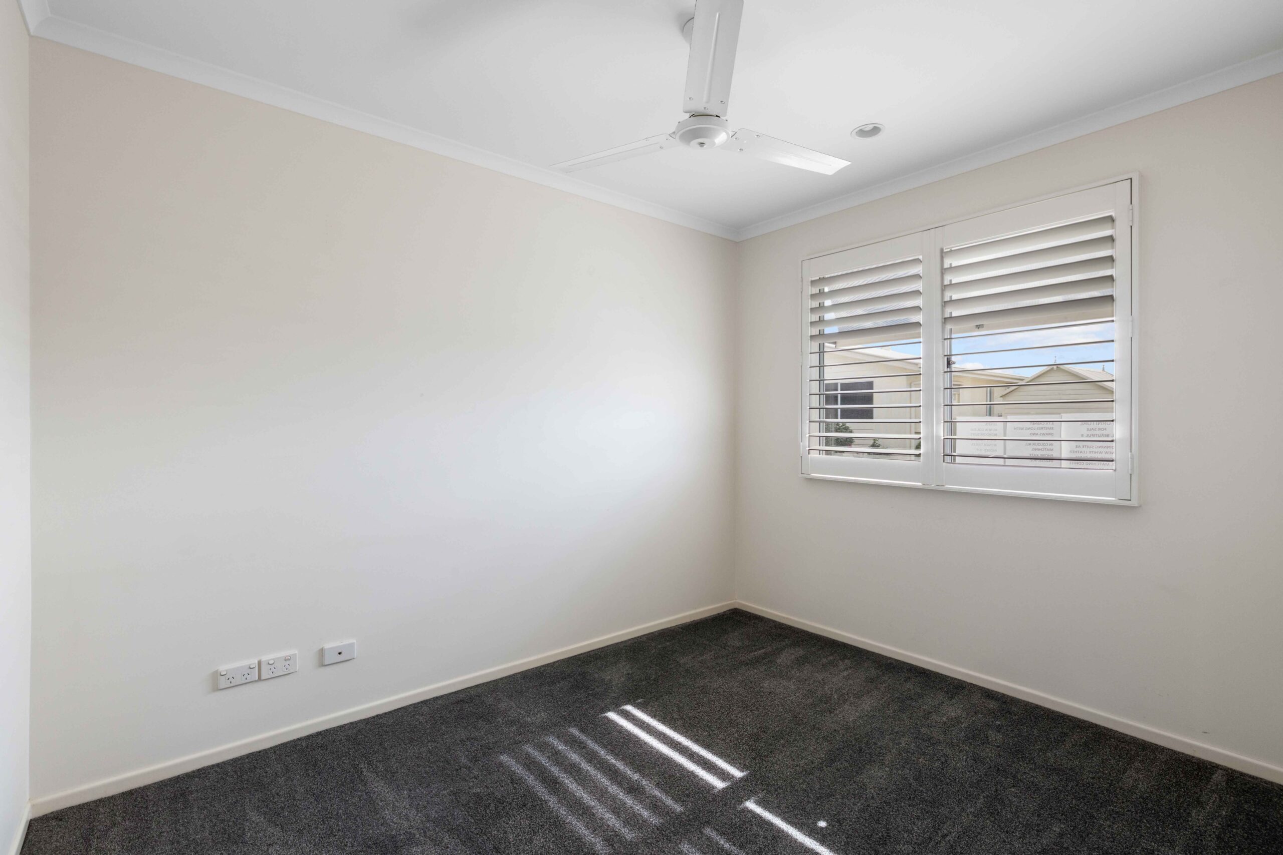 Eagleby Heights 309 Image 9