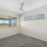 Eagleby Heights 379 Image 12