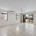 Eagleby Heights 379 Image 9