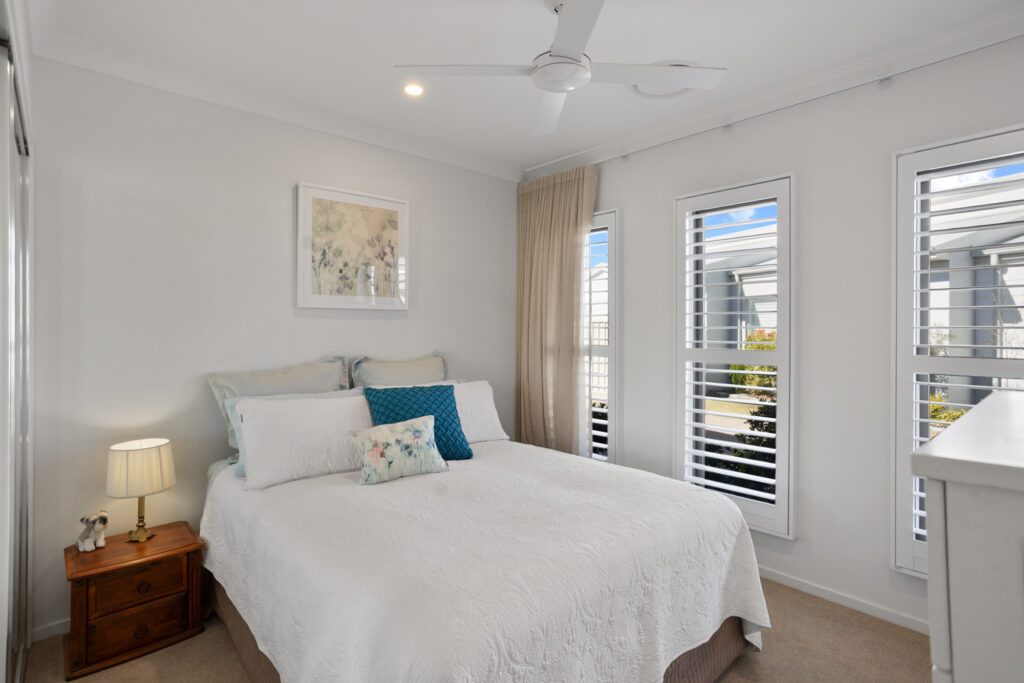 Fern Bay 252 Image 4