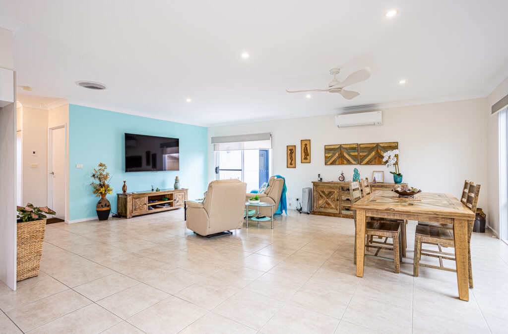Fern Bay 81 Image 2