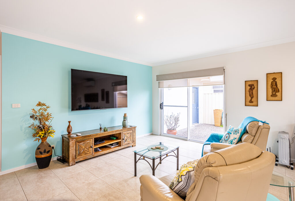 Fern Bay 81 Image 8