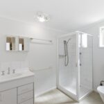 H17 Bath2 Caroline Wright