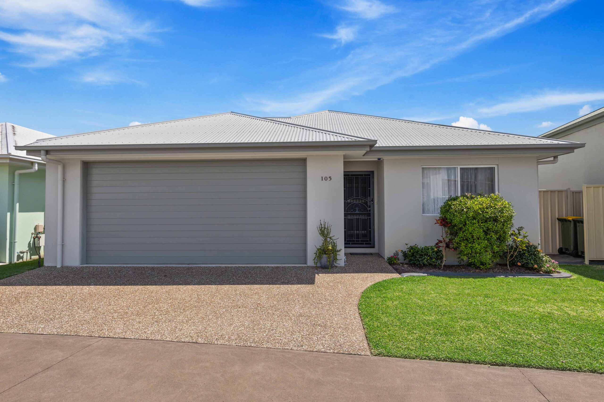 Hervey Bay 105 Image 1