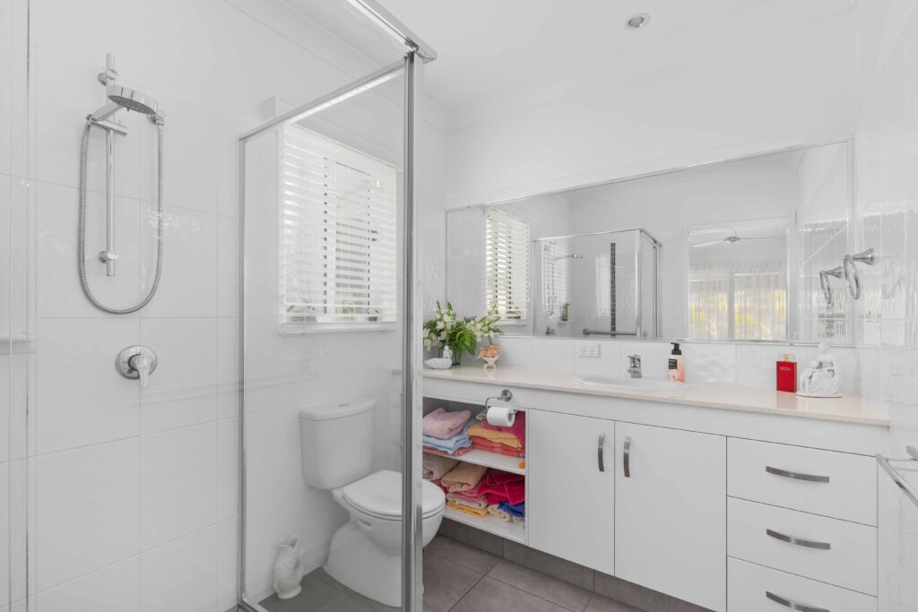 Hervey Bay 113 Image 12