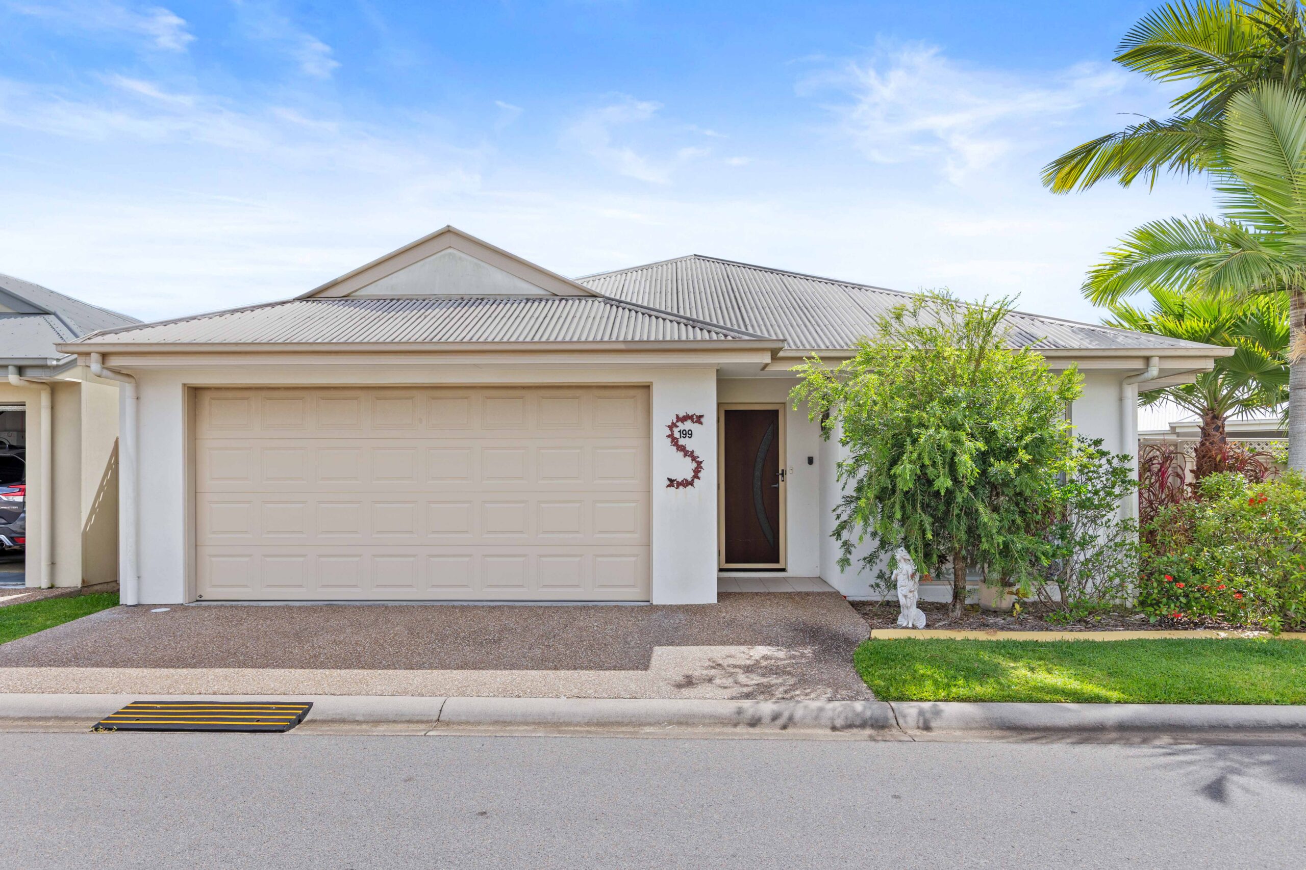 Hervey Bay 199 Image 1