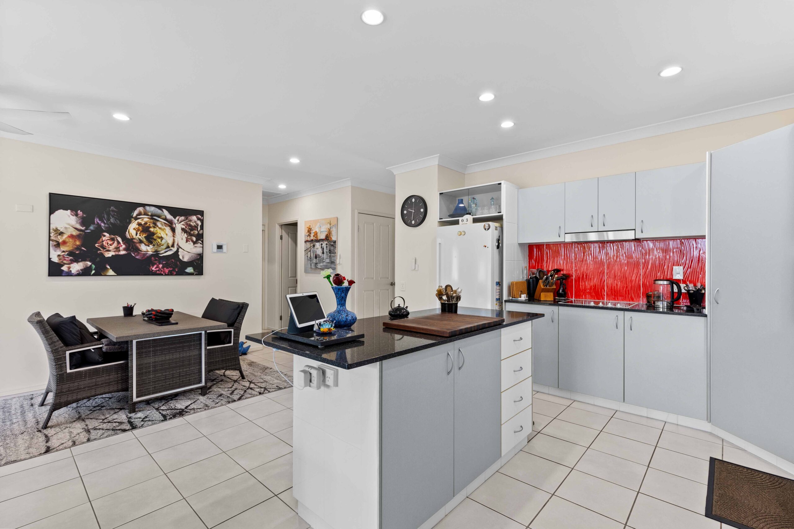 Hervey Bay 203 Image 3