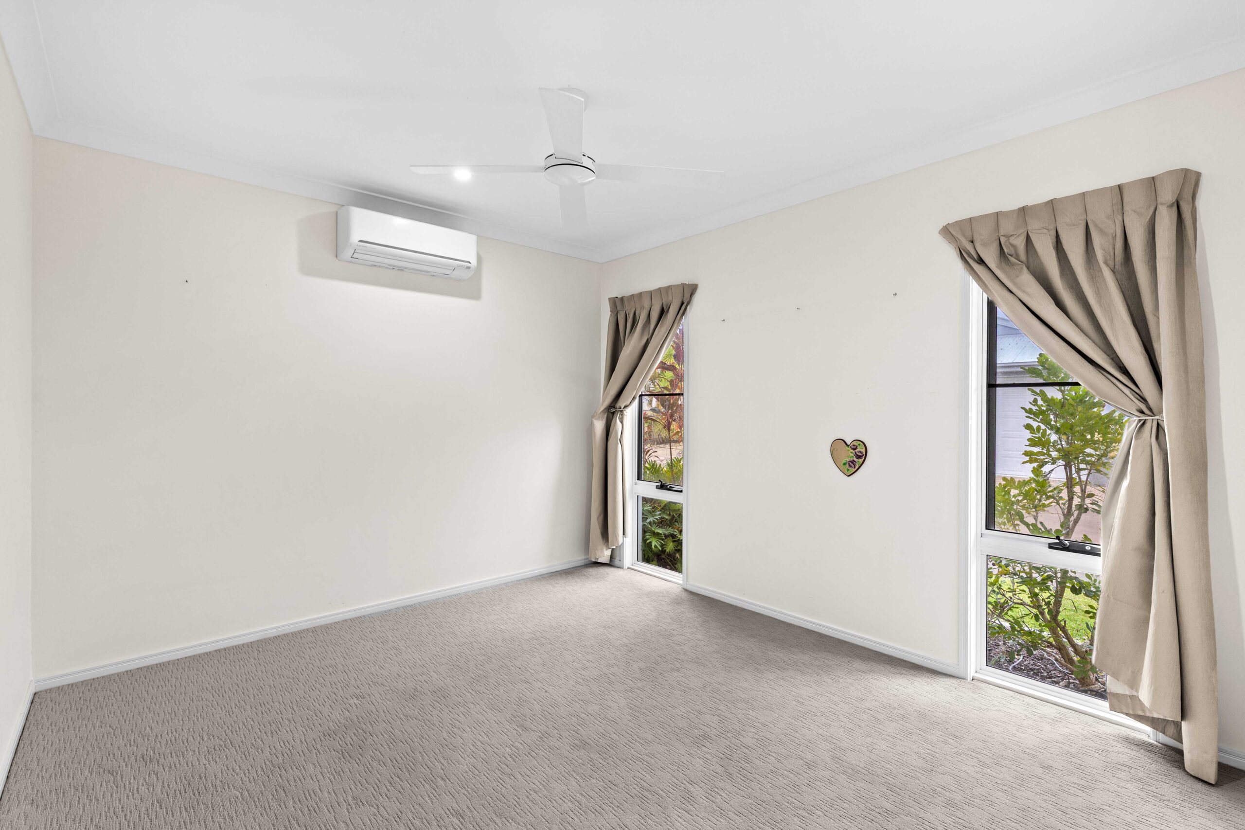 Hervey Bay 29 Image 14