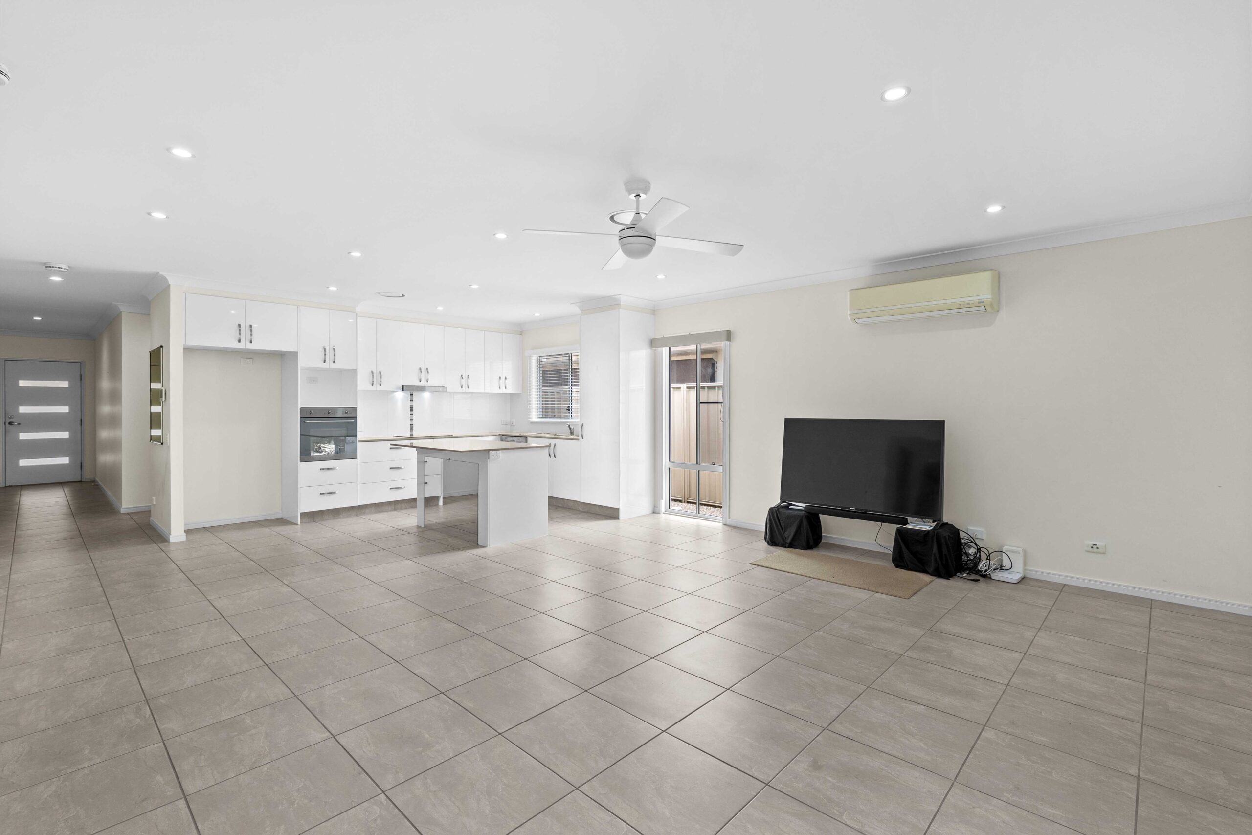 Hervey Bay 29 Image 22