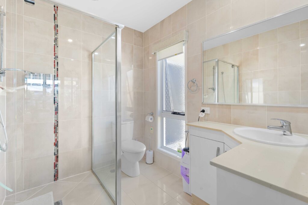 Hervey Bay 83 Image 12