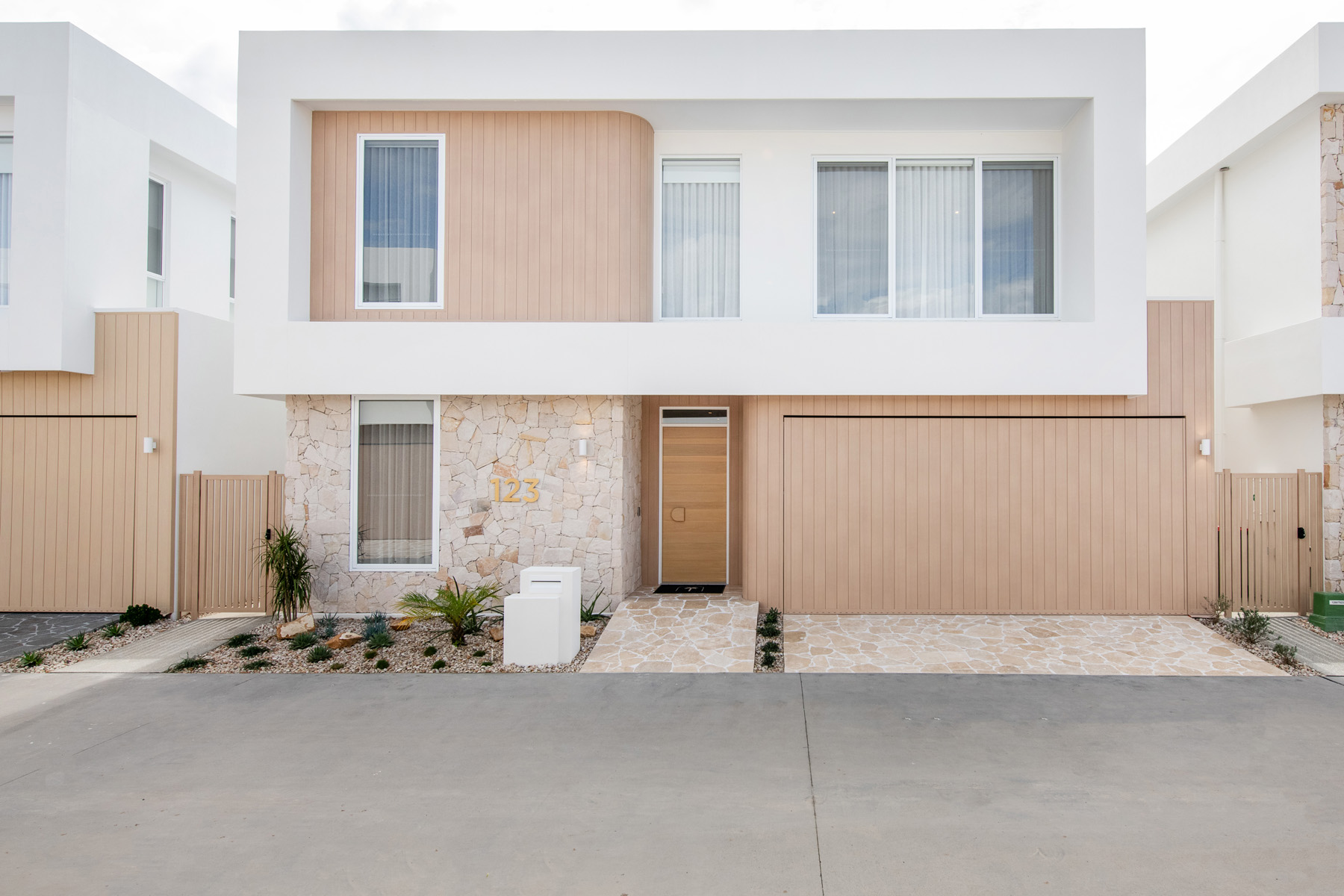 PLR Pelican Waters Avondale WEB (1)