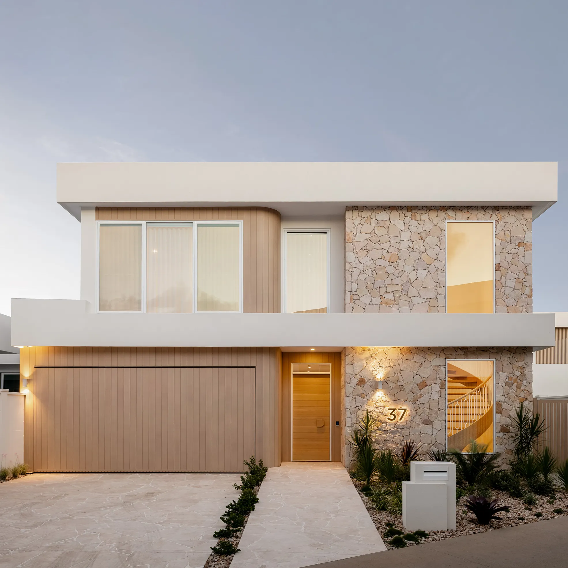 PLR bargara avondale H37
