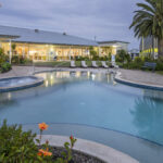 Palm Lake Resort Fern Bay (3)