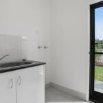 Palm lake resort Beachmere Sands Home 64 (7)