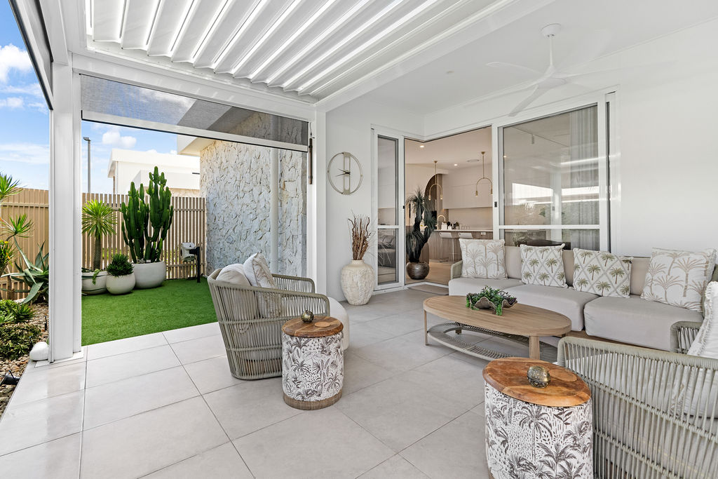 Pelican Waters 119 Image 1