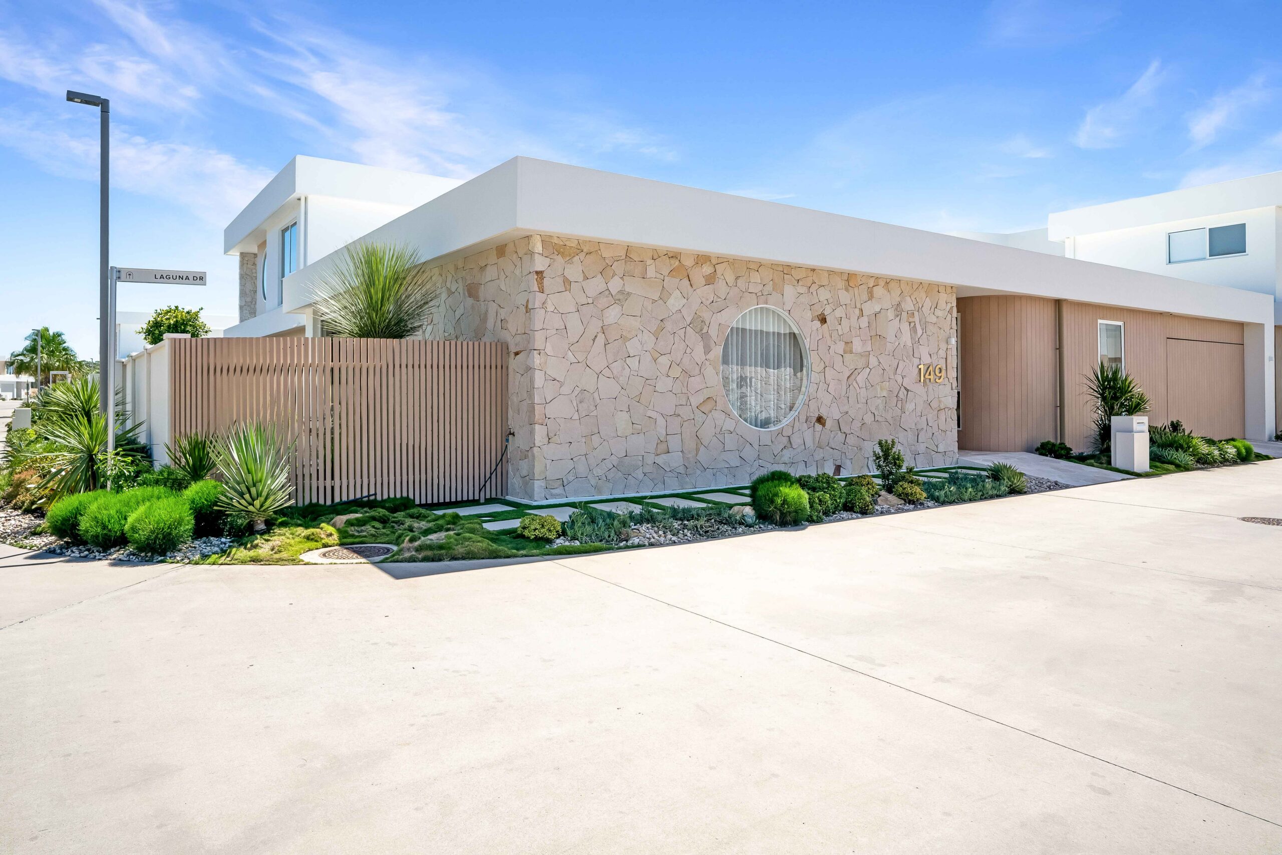 Pelican Waters 149 Image 3