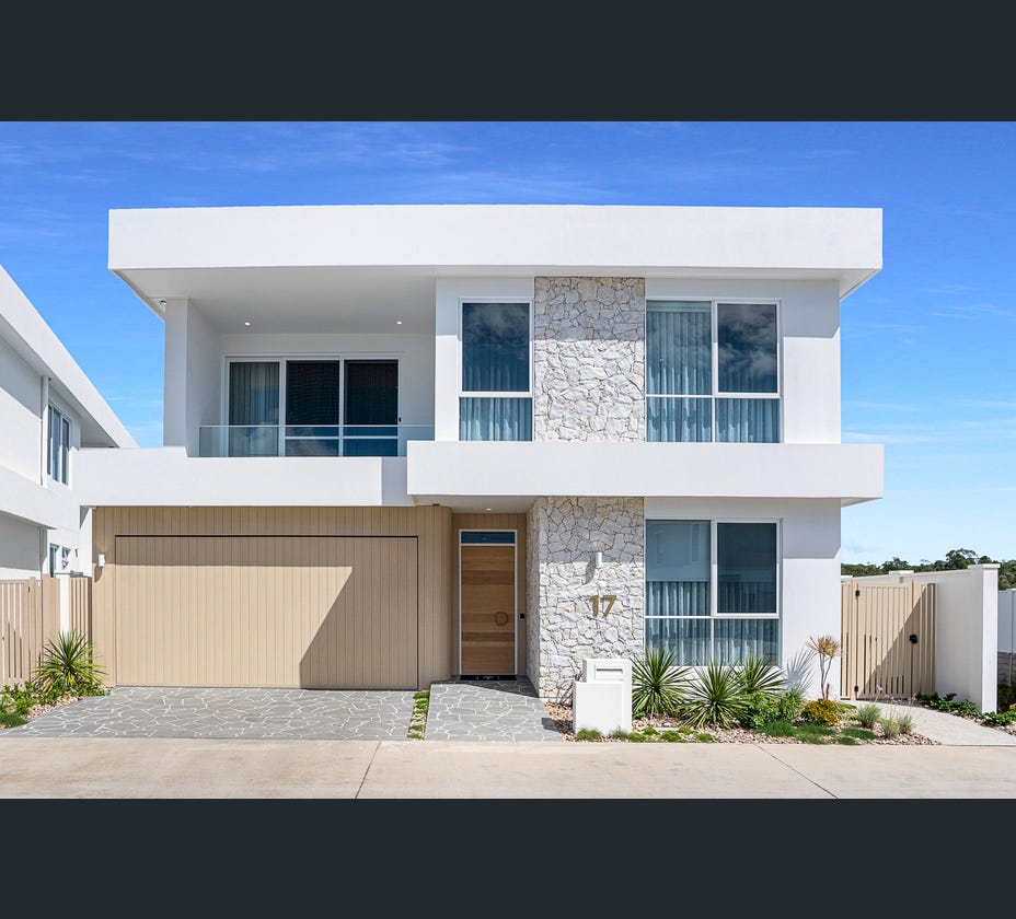 Pelican Waters 17 Image 14