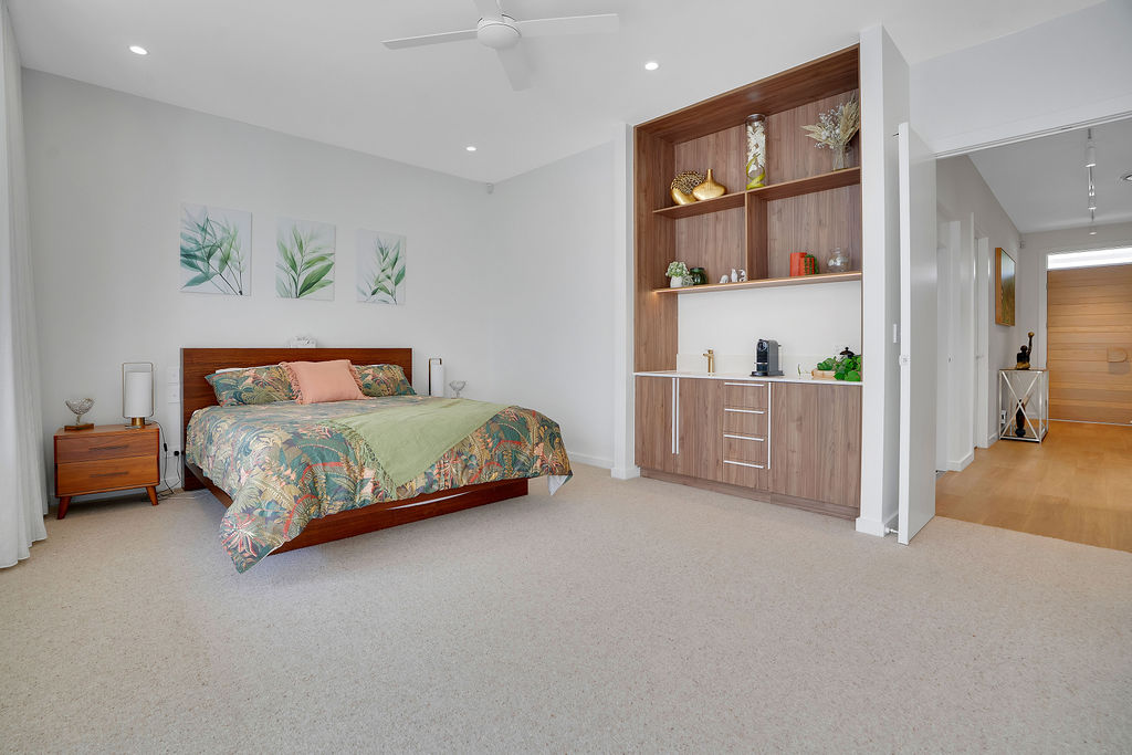 Pelican Waters 179 Image 5