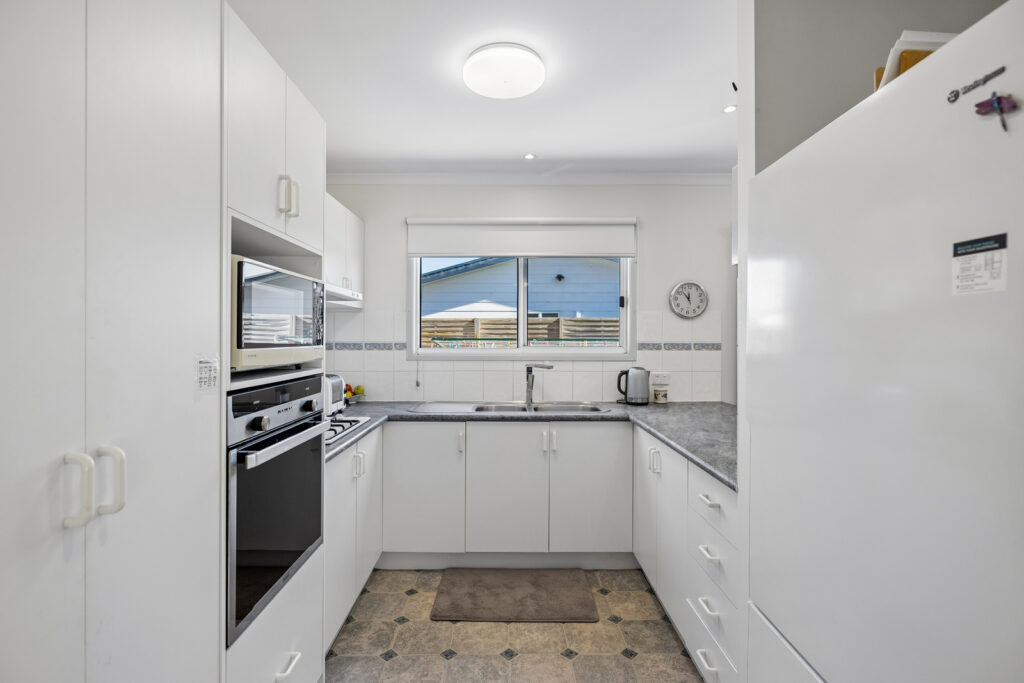 Phillip Island 54 Image 3