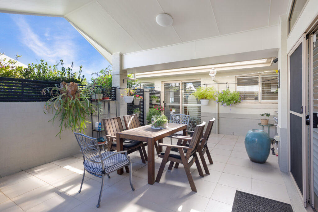 Tea Gardens 48 Image 4