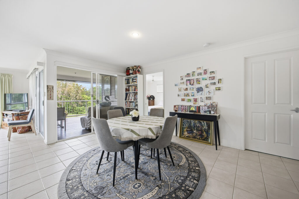 Upper Coomera 4 Image 3