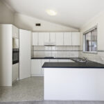 Willow Lodge 10 Hollydene Image 4