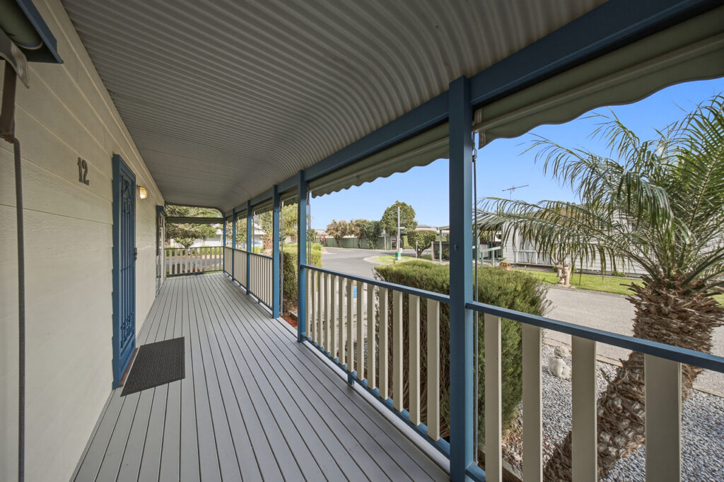 Willow Lodge 12 Breezeway Court Image 3