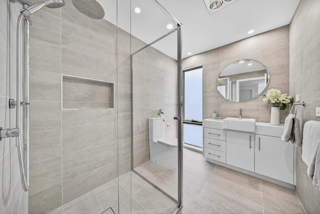 Willow Lodge 13 Braywood Drive Image 5