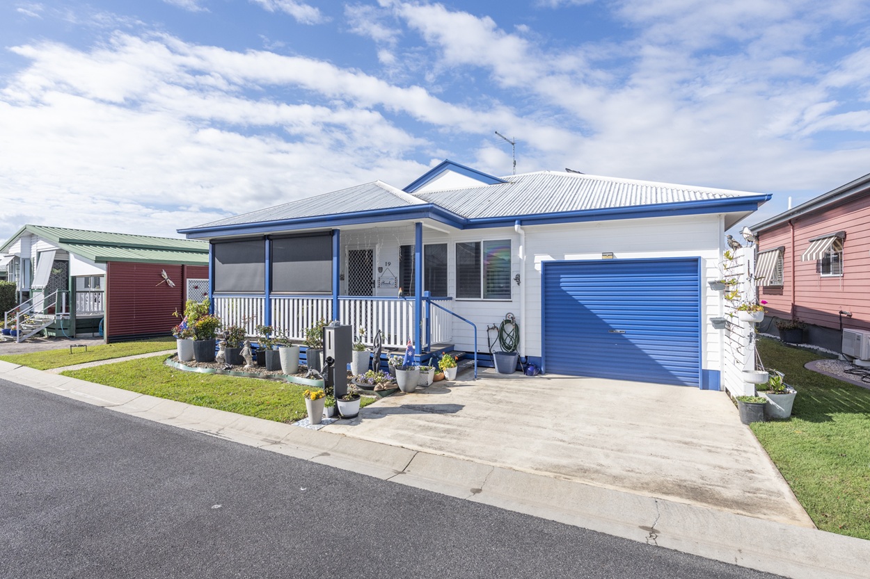 Yamba 19 Image 1